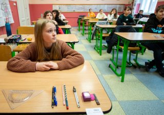 Přijímací zkoušky na střední školy (čtyřleté i víceleté), které proběhly minulý týden, mnoha rodičům způsobily totální deziluzi z našeho státu i samospráv. A dětem rovněž.