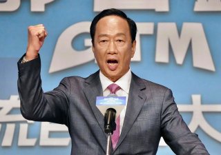 O post tchajwanského prezidenta se jako nezávislý kandidát chce ucházet zakladatel společnosti Foxconn Terry Kou