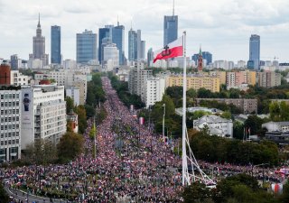 demonstrace ve Varšavě