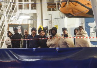 Plány evropských zemí na deportaci imigrantů krachují