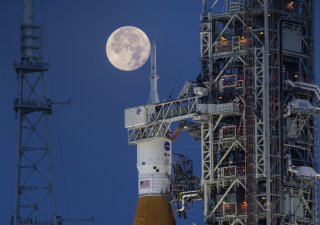 NASA odložila mise Artemis, tedy přistání člověka na Měsíci, nejmíň do roku 2026