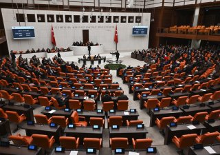 Turecký parlament schválil vstup Švédska do NATO