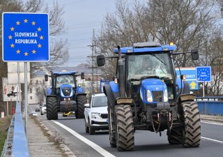 Na protest proti politice EU dnes v ČR vyjelo asi 3000 kusů zemědělské techniky