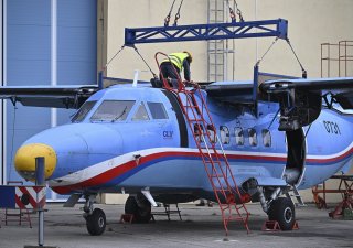 Letoun Máňa se po 40 letech vrátil z Pardubic do Kunovic