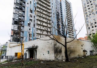 „Charkov je nezlomný“. Bombardované město navzdory strachu žije