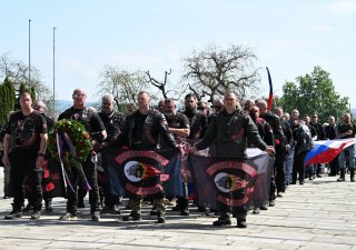 Motorkářská skupina Noční vlci v Brně