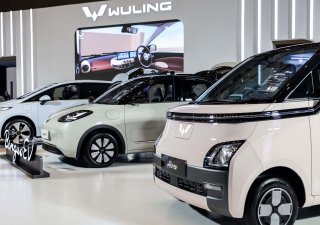 Volkswagen a BMW varují před cly na dovoz elektromobilů z Číny do EU