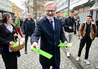 Volební kampaň Spolu. Petr Fiala v Praze na Andělu