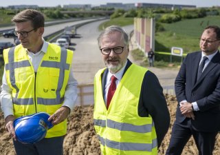 Premiér Pter Fiala na inspekci pražského okruhu