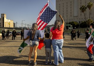 Trump nabízí náctiletým migrantům peníze, pokud se dobrovolně vrátí do vlasti