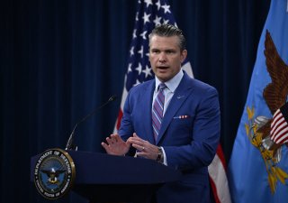 Americký ministr obrany Pete Hegseth