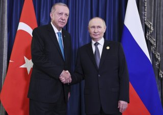 Turecký prezident Recep Tayyip Erdogan a jeho ruský protějšek Vladimir Putin