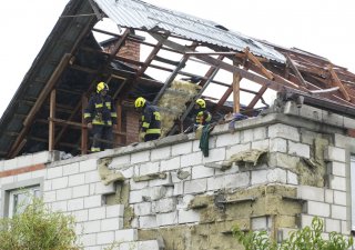 Dům v obci Wyryki na východě Polska nezasáhl ruský dron, ale raketa vystřelená z polské stíhačky F-16 při zásahu proti těmto dronům