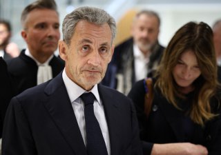 Sarkozy dostal pět let natvrdo za spojení s Kaddáfím