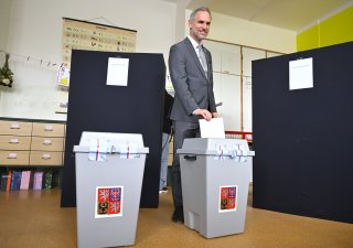 Celostátní lídr a předseda Pirátů Zdeněk Hřib odevzdal svůj hlas ve volbách do Poslanecké sněmovny