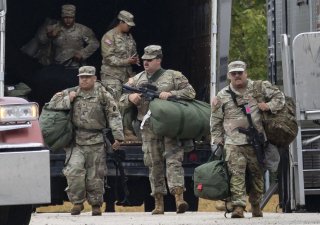 Americká vláda stáhne část příslušníků Národní gardy z Chicaga a Portlandu