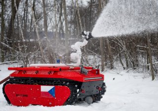 Český hasičský robot Hecthor pomůže Ukrajině v boji s požáry po útocích
