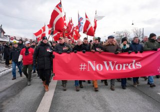 V Dánsku protestovaly tisíce lidí proti Trumpovým výrokům o vojácích z NATO