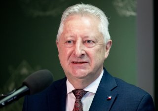 Ministr obrany Jaromír Zůna