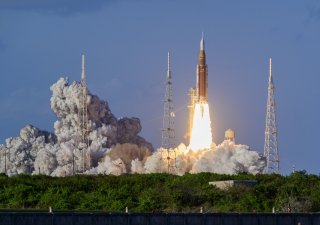 Po více než půl století se lidstvo znovu vydalo k Měsíci