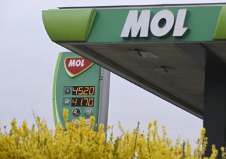 MOL