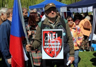 Demonstrace proti sjezdu Sudetoněmeckého krajanského sdružení