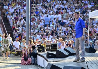 Petr Macinka na festivalu ve Strážnici