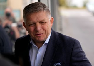 Fico zasahuje. Slovensko nasadí kvůli migraci policisty a vojáky na zelenou hranici s Maďarskem
