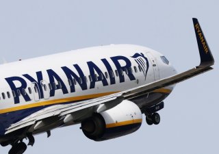 Ryanair hrozí zrušením objednávek boeingů kvůli Trumpovým clům