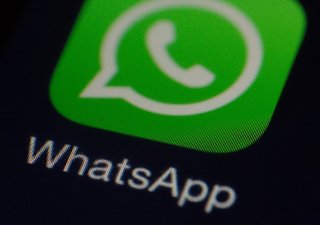 WhatsApp logo, ilustrační foto