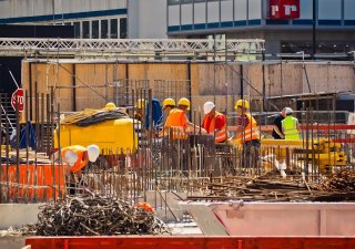 Česká ekonomika v letošním roce vykáže podle MMF růst o 3,8 procenta, v příštím roce ale tempo růstu zrychlí na 4,5 procenta. Oba odhady Mezinárodního měnového fondu jsou nižší, než v jeho jarní prognóze.