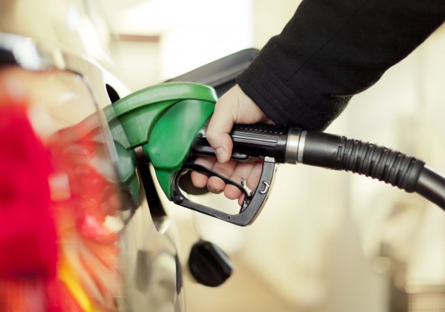 Ceny paliv rostou jako za ropných krizí. Německá data ukazují sílu nového šoku