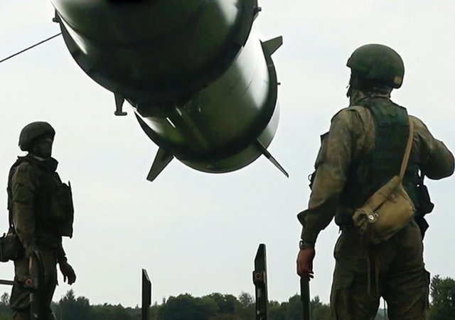 Případný jaderný útok na Ukrajinu považuje za oprávněný každý třetí Rus, ukázal průzkum