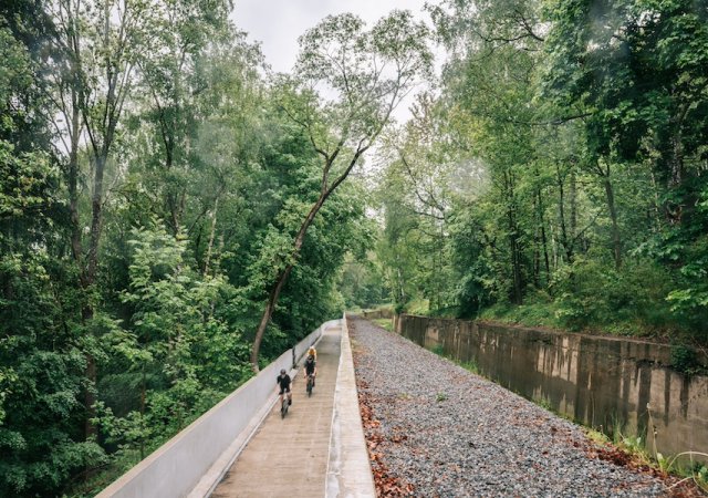 5,5 kilometru dlouhý úsek Vltavské cyklostezky nyní propojuje Loučovice s Vyšším Brodem.