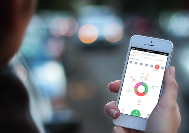 V mobilním telefonu máme dnes nejlepší analytické nástroje pro rodinné finance v historii