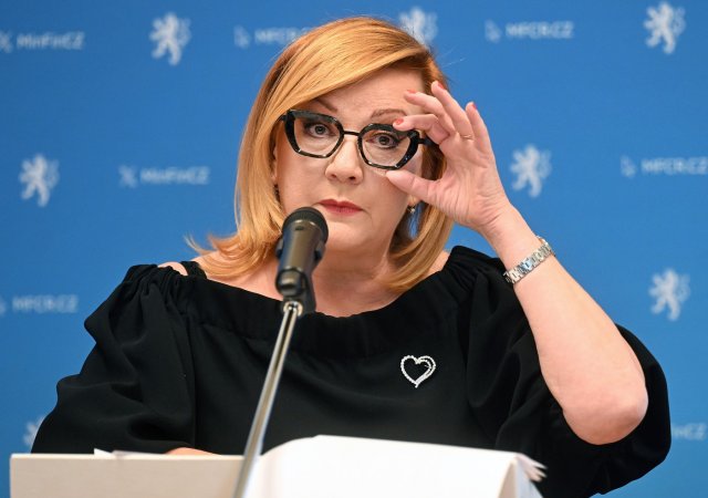 Alena Schillerová