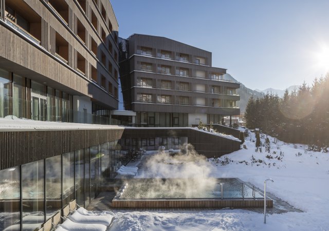 Objevte místo, kde se sport, wellness a styl snoubí uprostřed dechberoucích štýrských Alp.