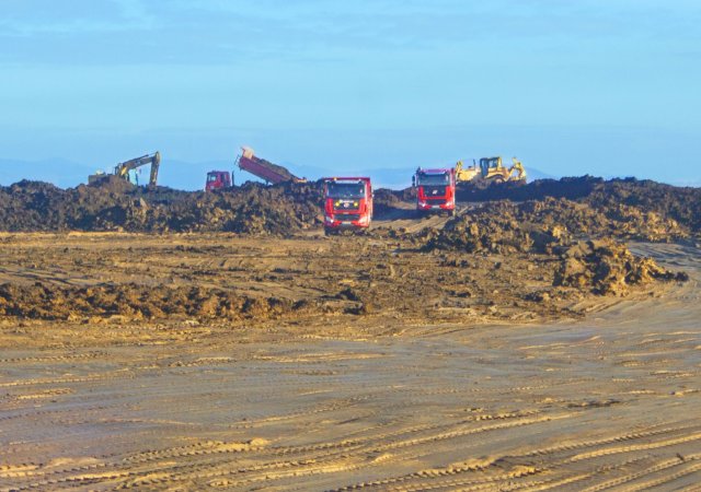 Mezinárodní generální dodavatel Harden Construction zahájil první projekt v Česku. V průmyslové zóně na Mostecku staví halu na míru konkrétnímu nájemci.