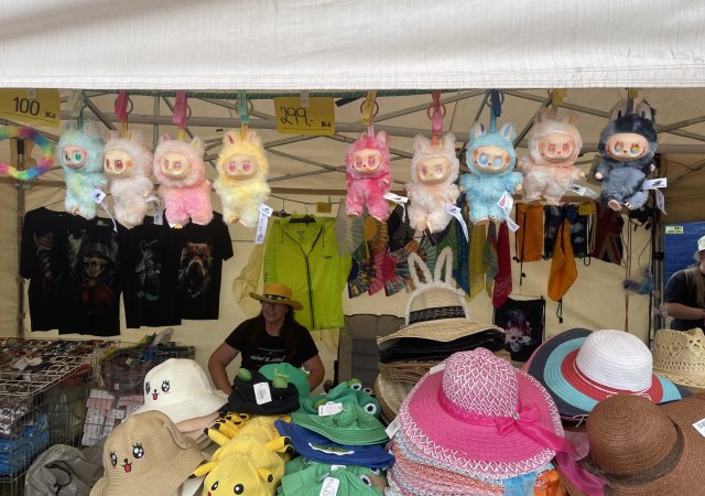 Panenky Labubu pronikly i na českou festivalovou scénu
