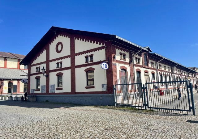 Holešovická tržnice