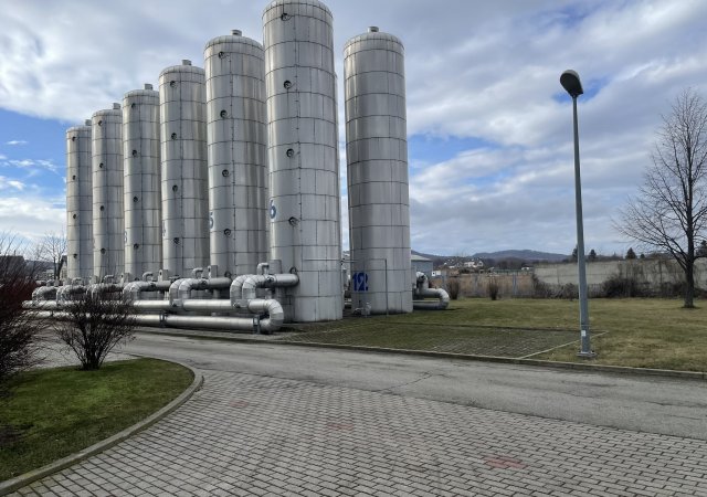 Zásobníky horké vody