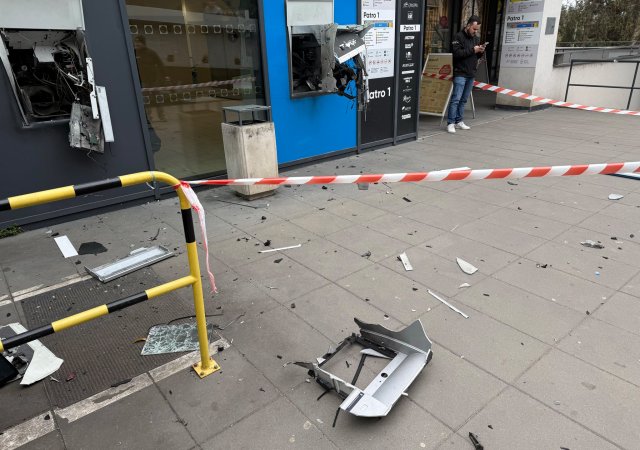 Krádež z bankomatu