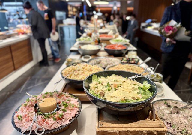 Prague Marriott Brunch