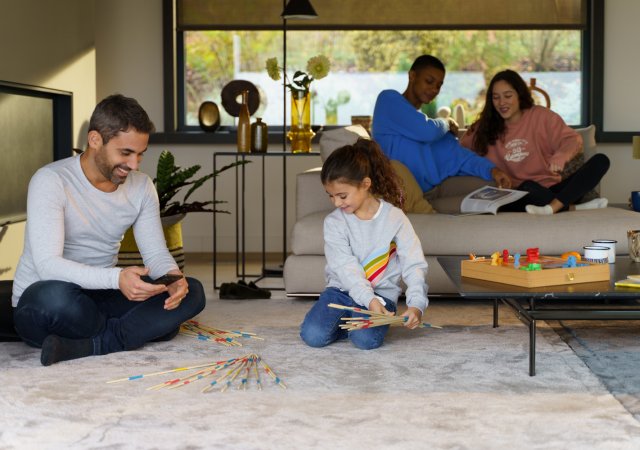 Somfy reaguje na růst chytrého bydlení: automatizované stínění nově s technologií Zigbee 3.0