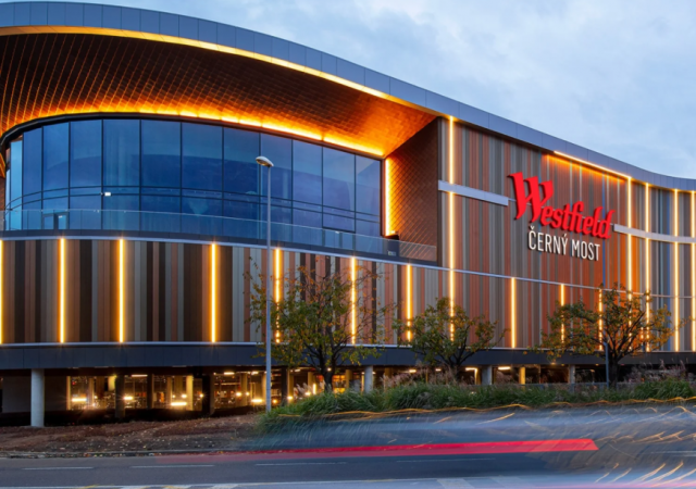 Westfield Černý Most