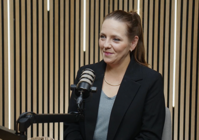 Monika Dubová, Allwyn