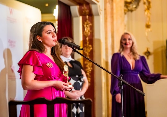 Hlavní vítězkou Women Changing the World Awardsse stala slovenská diplomatka Alexandra Janečková