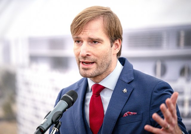 Adam Vojtěch, ministr zdravotnitví