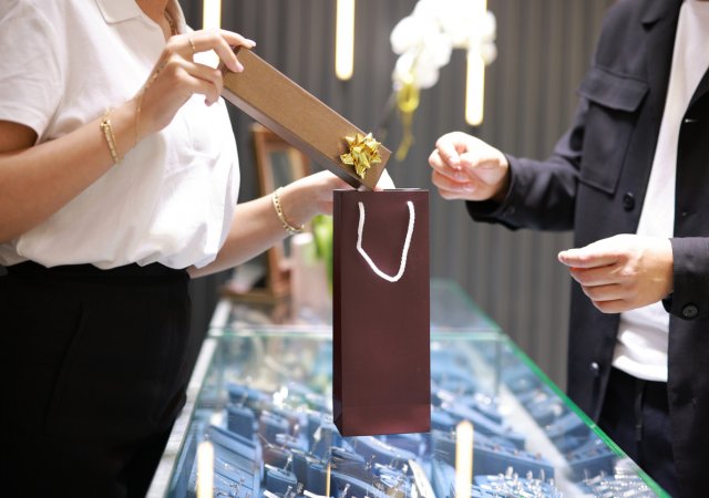 MDŽ se mění v nákupní svátek. E-shopy hlásí výrazný růst objednávek