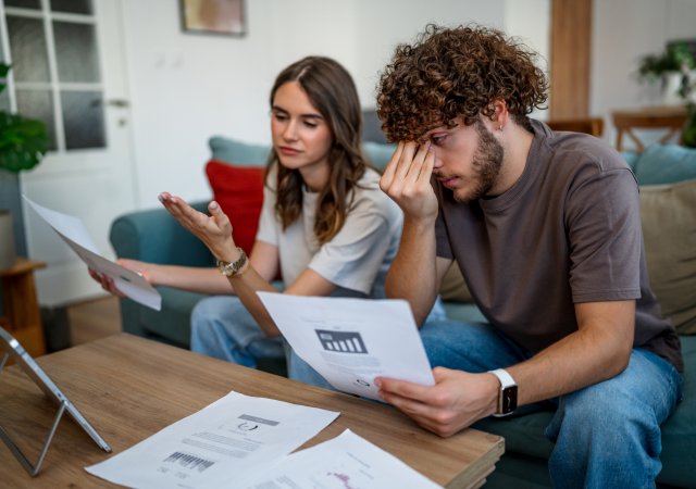 Většina Čechů přeplácí za energie. Zbytečně. Revido má ambici to změnit
